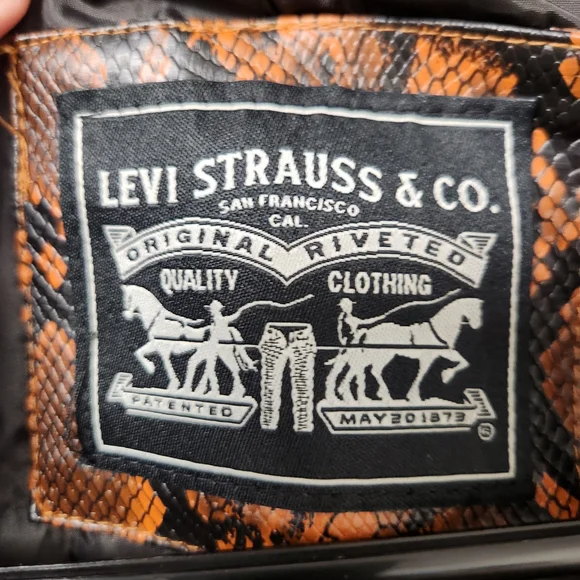 Levi's Women's Snake Print Jacket - Brownish Orangish - Picture 3 of 4